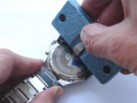 how to remove a watch back without tools|how to remove watch back without notches.